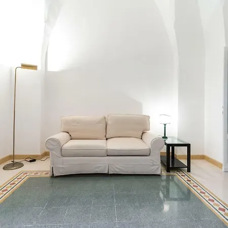 Salento Casa Elegante גלטונה